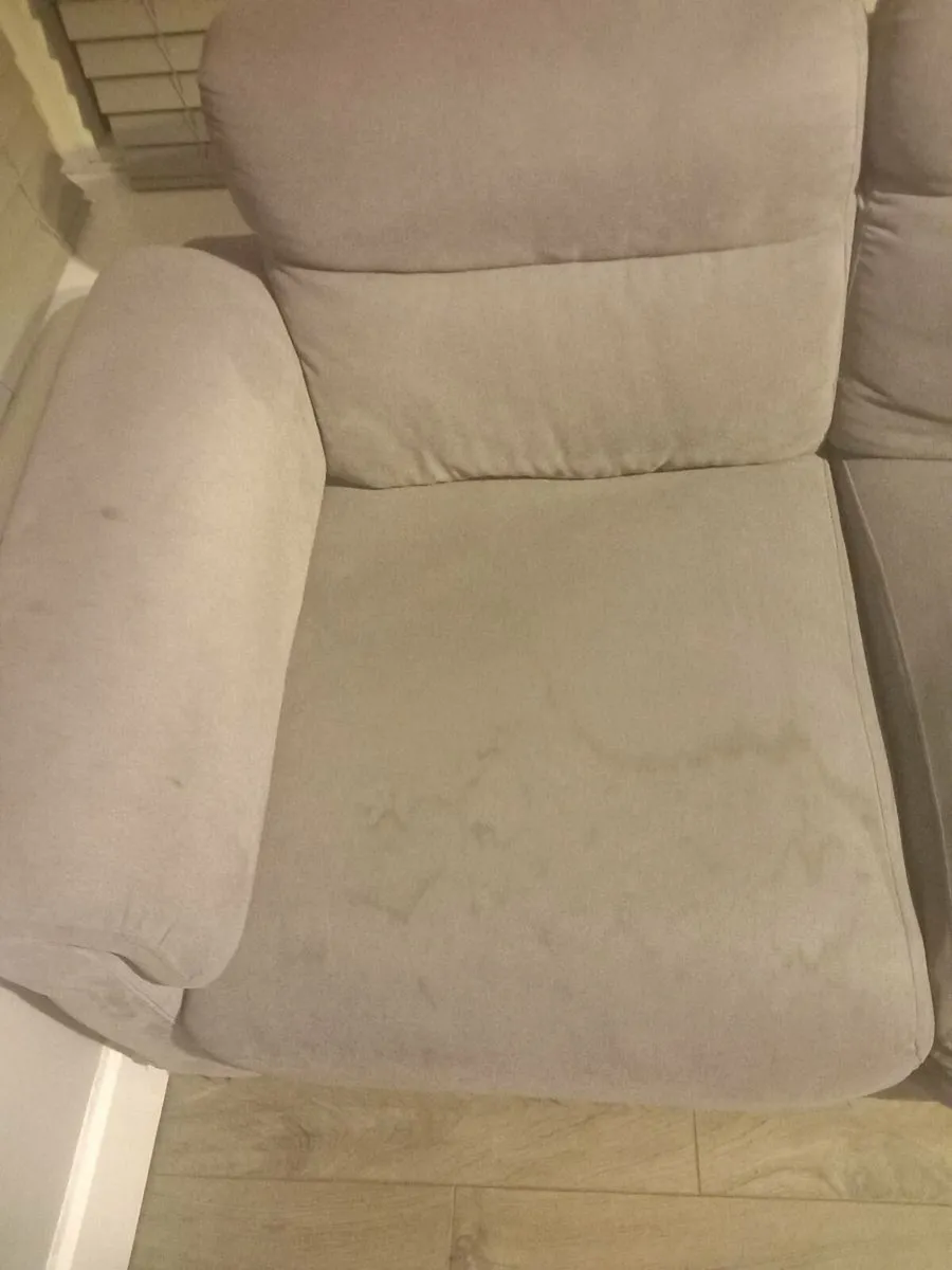 3 seater couch - Image 2