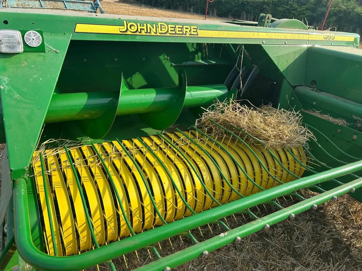 John Deere 459 square baler - Image 1