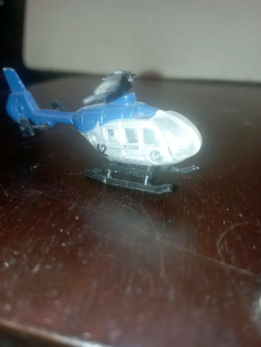 A  COLLECTION OF MINIATURE DIE-CAST HELLCOPTERS - Image 4