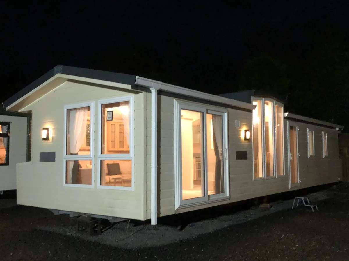 LATE NIGHT VUEWING @ HUDSONS KILDARE MOBILE HOMES! - Image 4