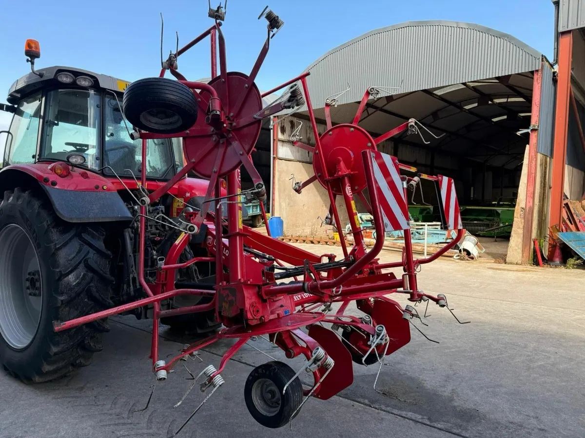 Lely 600 Tedder - Image 4