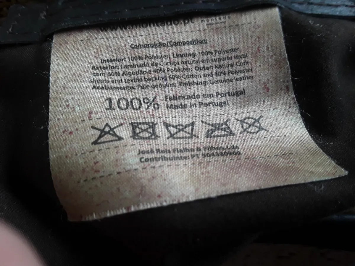 New condition ladies designer handbag - Image 3