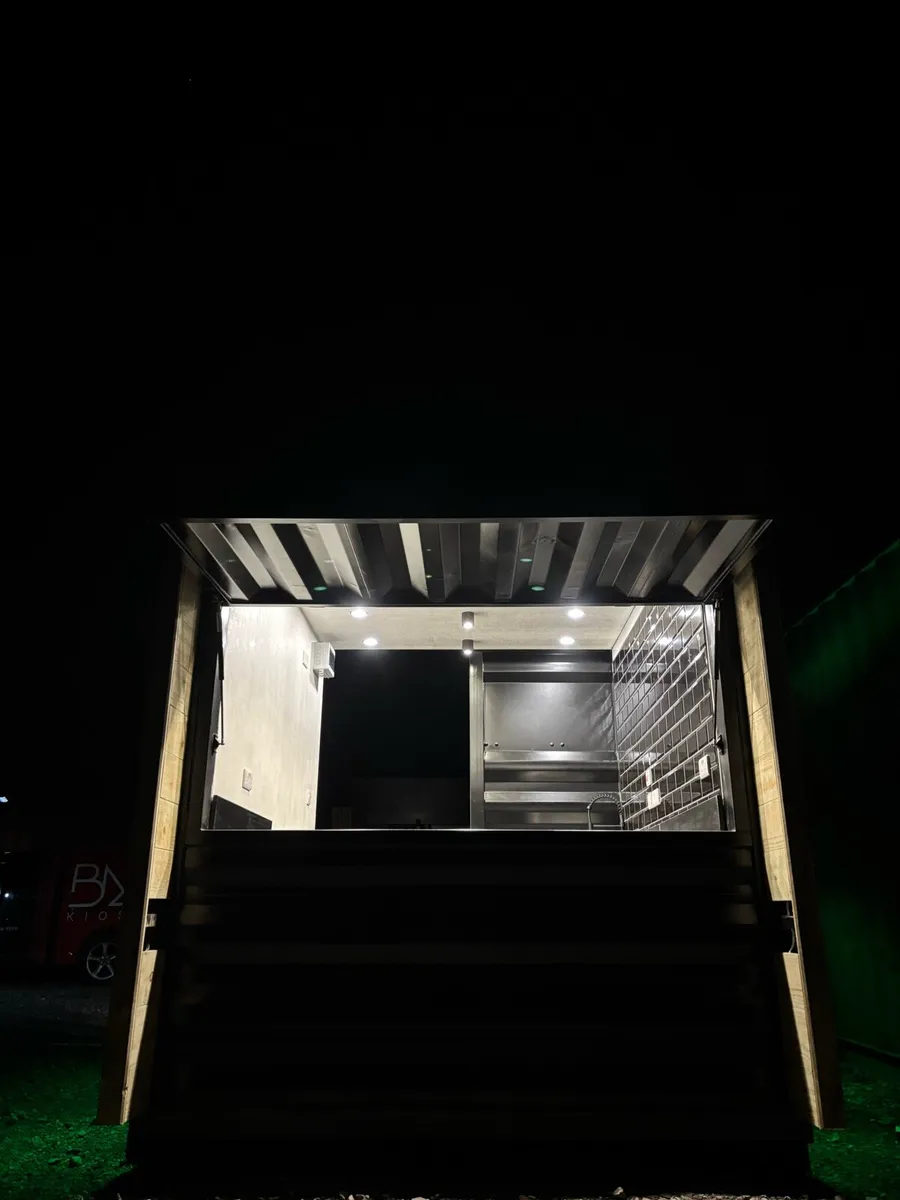 container Coffe kiosk 10ft FOR HIRE- Sale - Image 3