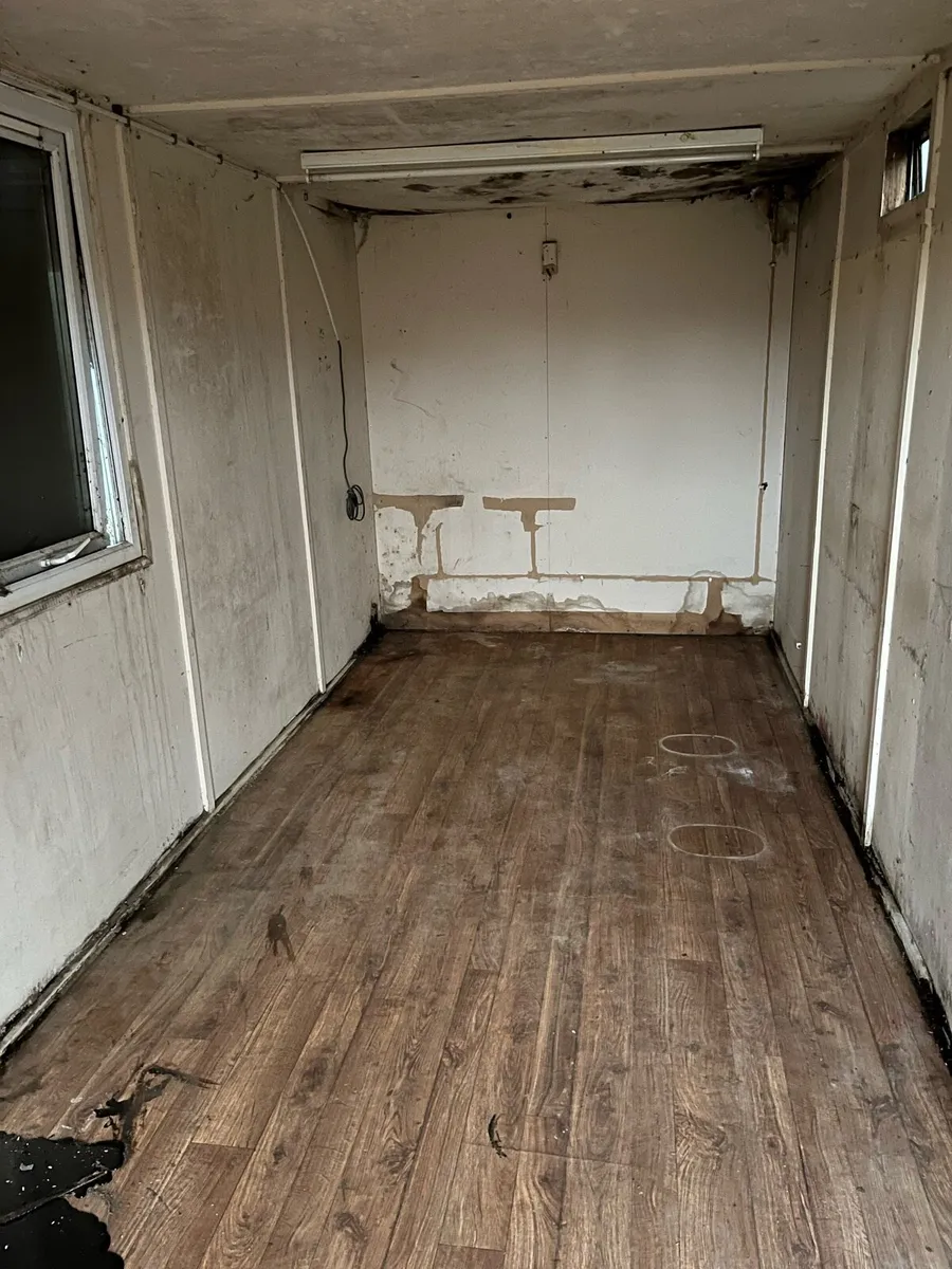 Shipping container - Image 4