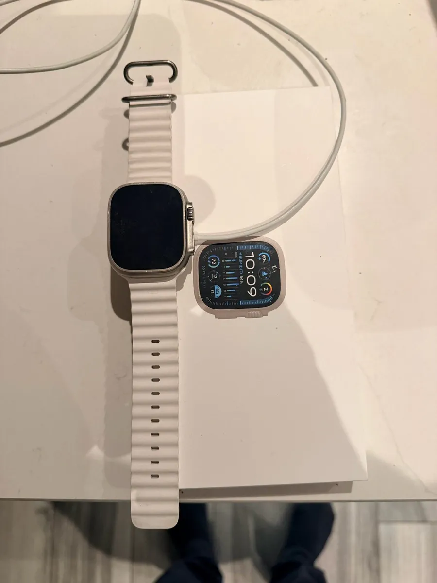 Apple ultra 2 watch