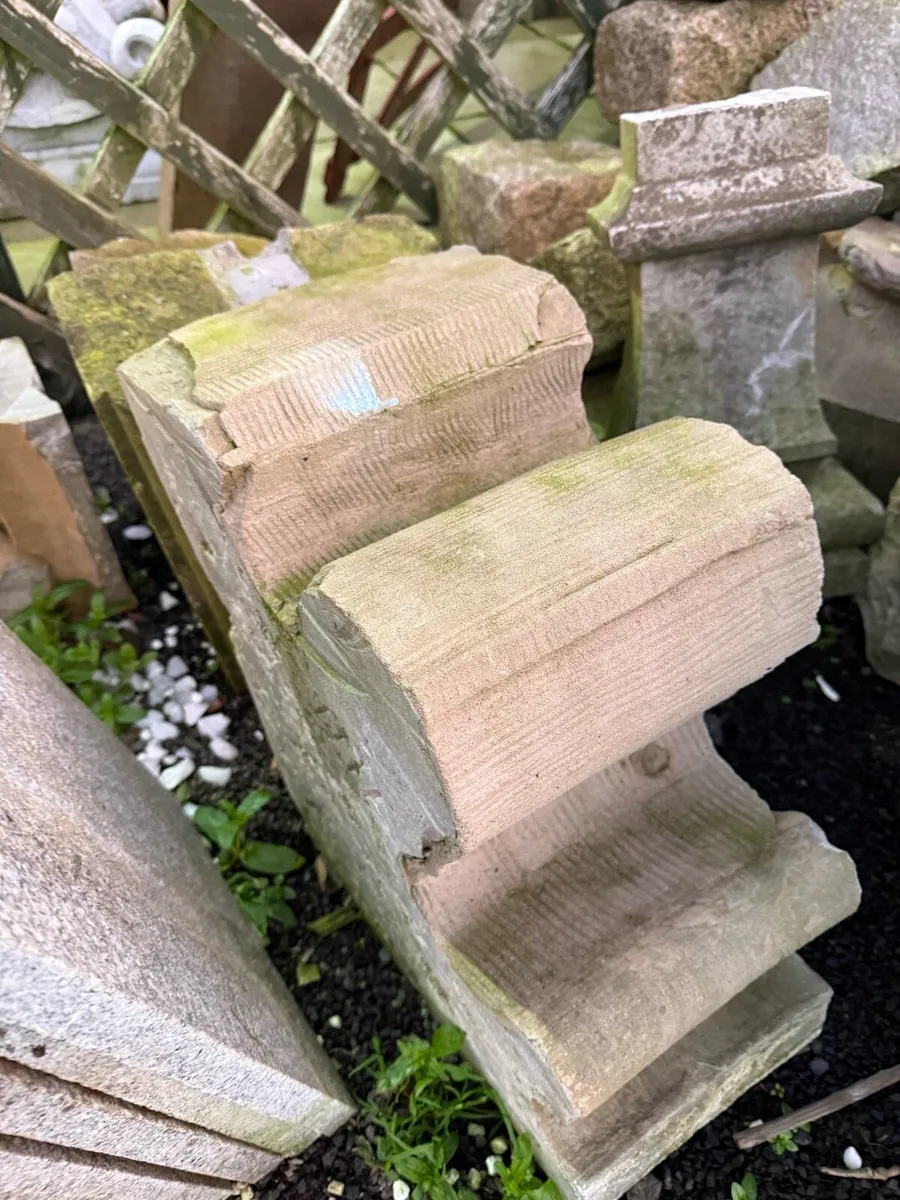 Ornate pieces stone from church buildings. - Image 2