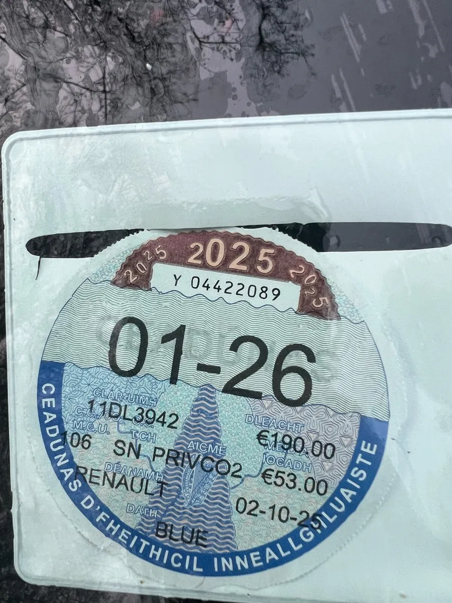 Renault Clio 1.6 Tom Tom 4DR - Image 4