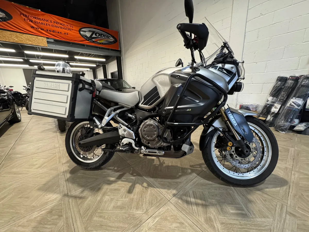 Yamaha XT 1200 Z Super Tenere 2010 - Image 1