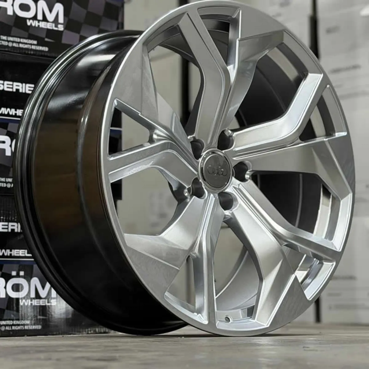 21" RSQ8 Style Wheels & Tyres For Audi A6 A7 - Image 2