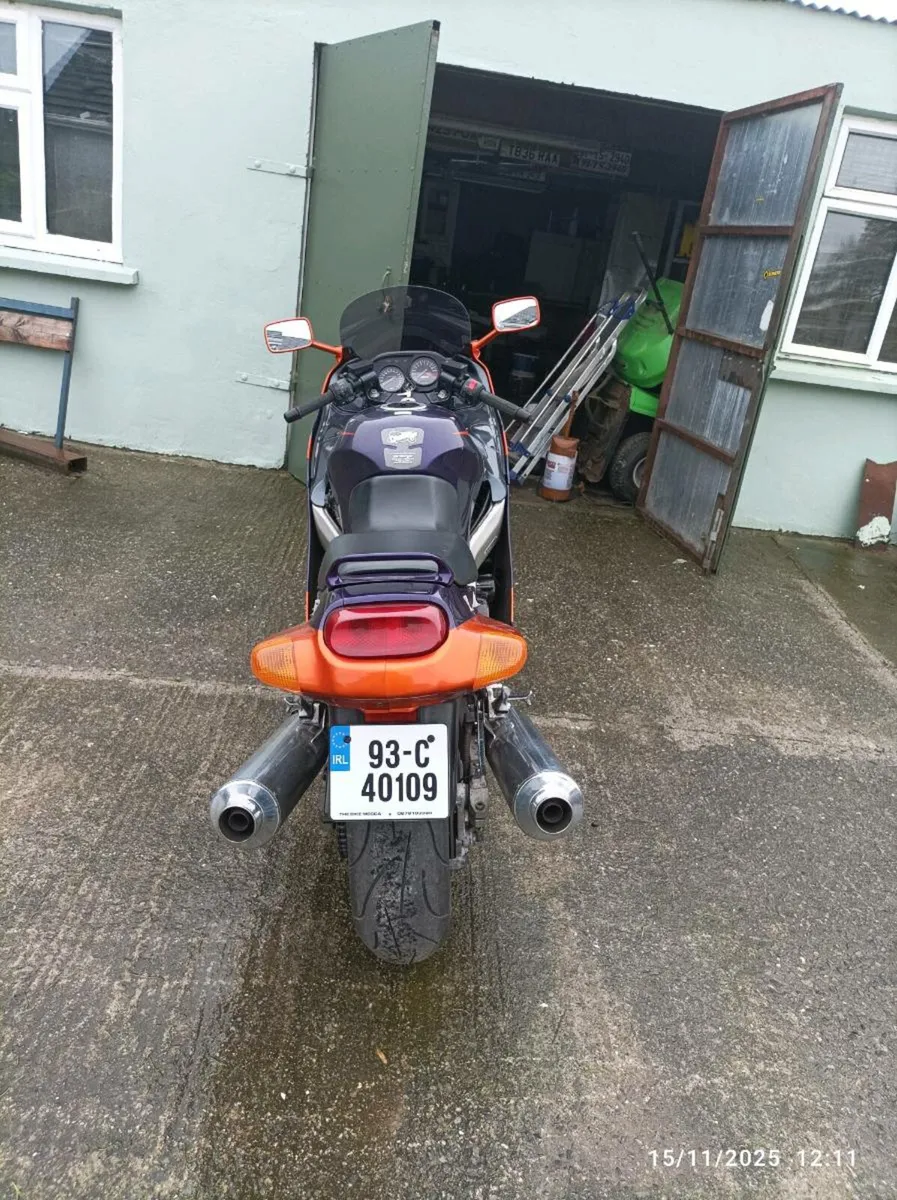 Motorcycle - Image 4