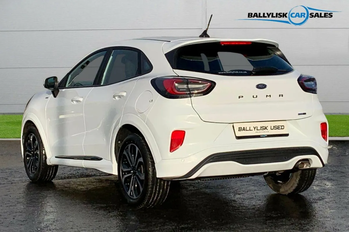 Ford Puma 1.0T 125PS ST-Line in White with 17K - Image 2