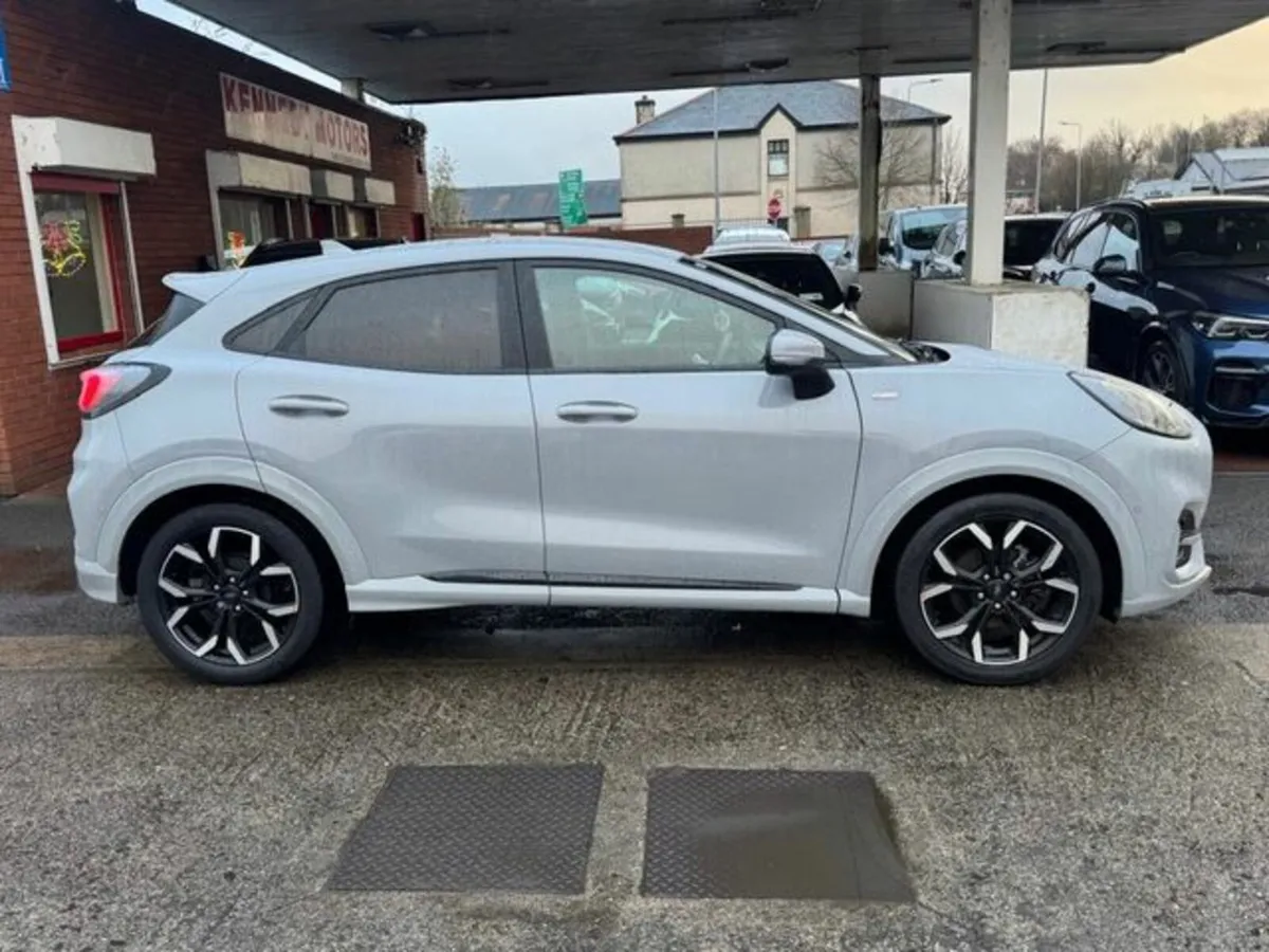 Ford Puma St-line X 5D 1.0T 125 Mhev M6 - Image 2