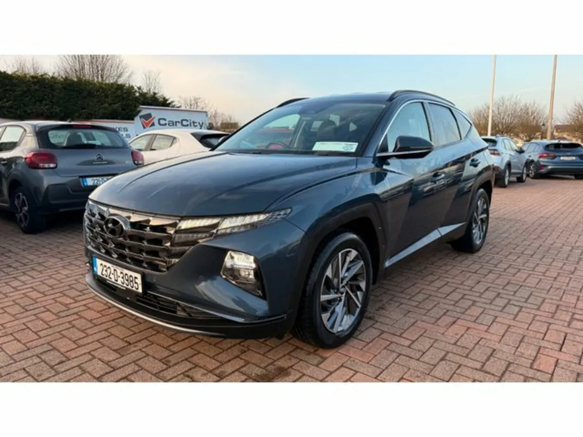 Hyundai Tucson ix35 Executive Plus 5DR - Image 2