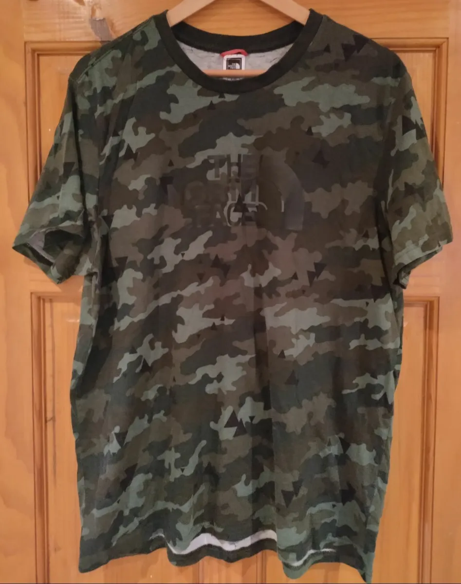 The North Face T shirt XL - Image 2
