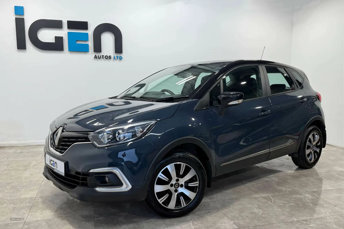 Renault Captur 0.9 Captur Play TCe 5dr - Image 1