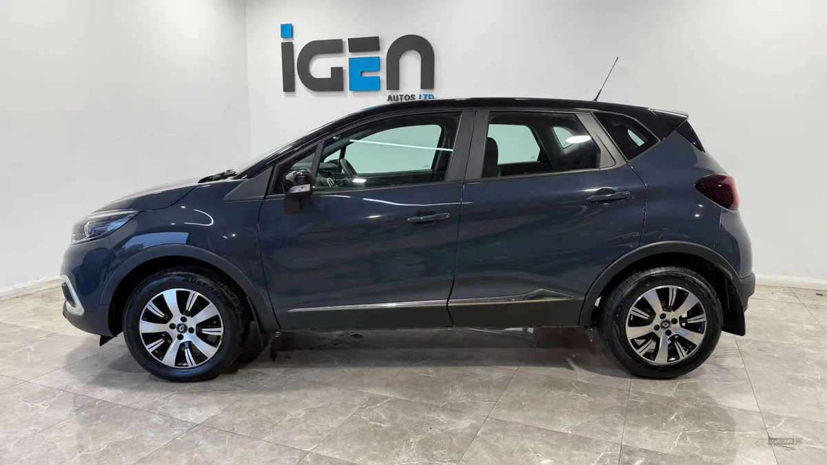 Renault Captur 0.9 Captur Play TCe 5dr - Image 4