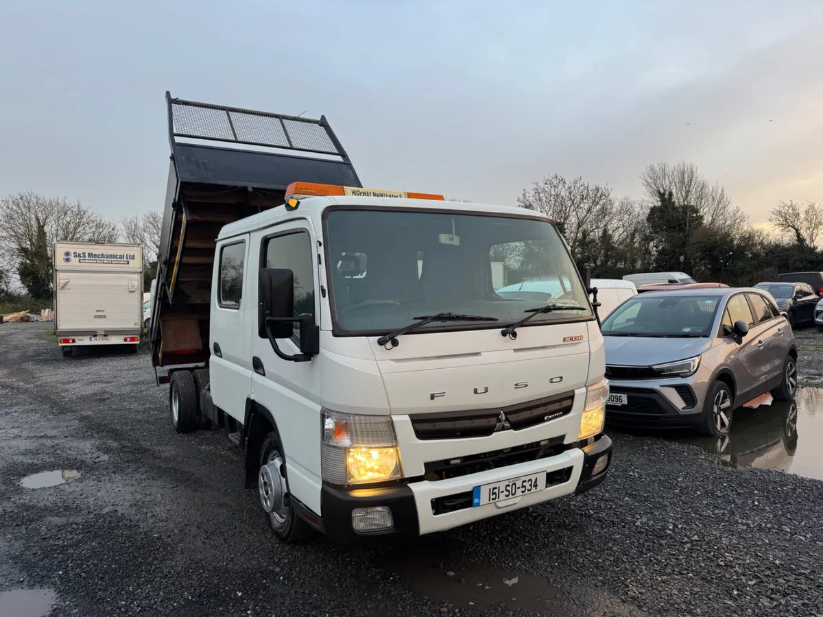 Mitsubishi fuso canter Crewcab tipper - Image 1