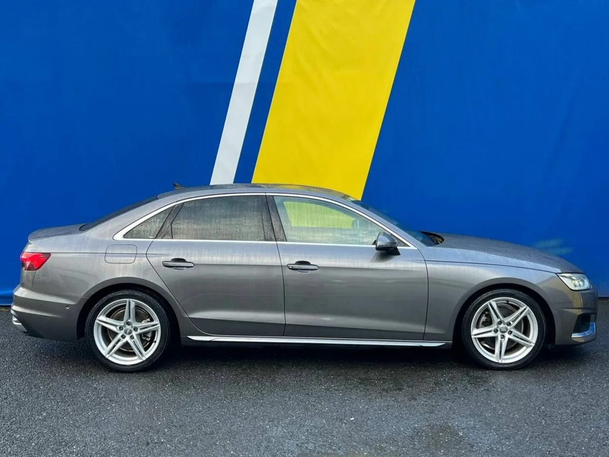 Audi A4 2.0 TDI // LEATHER POWERED HEATED // 360 D - Image 2
