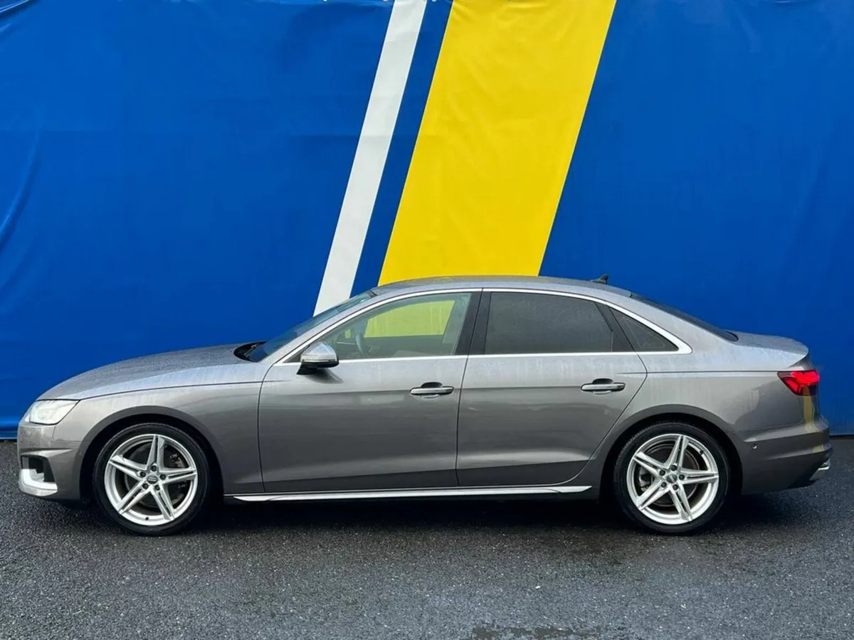 Audi A4 2.0 TDI // LEATHER POWERED HEATED // 360 D - Image 3