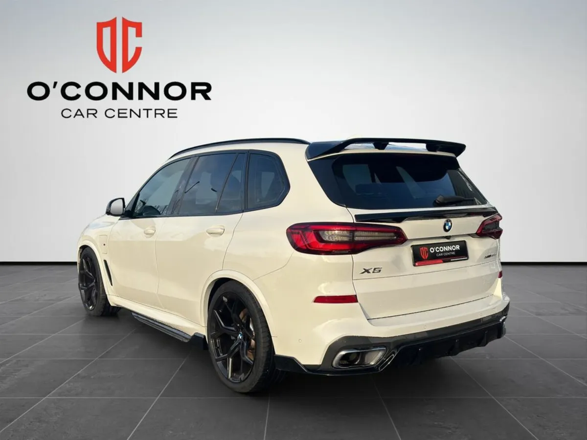 BMW X5 “Power of a 3.0, comfort of a spa, presence - Image 4