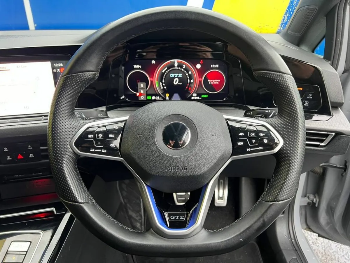 Volkswagen Golf GTE 1.5 TSI PHEV // 240 BHP // FUL - Image 4