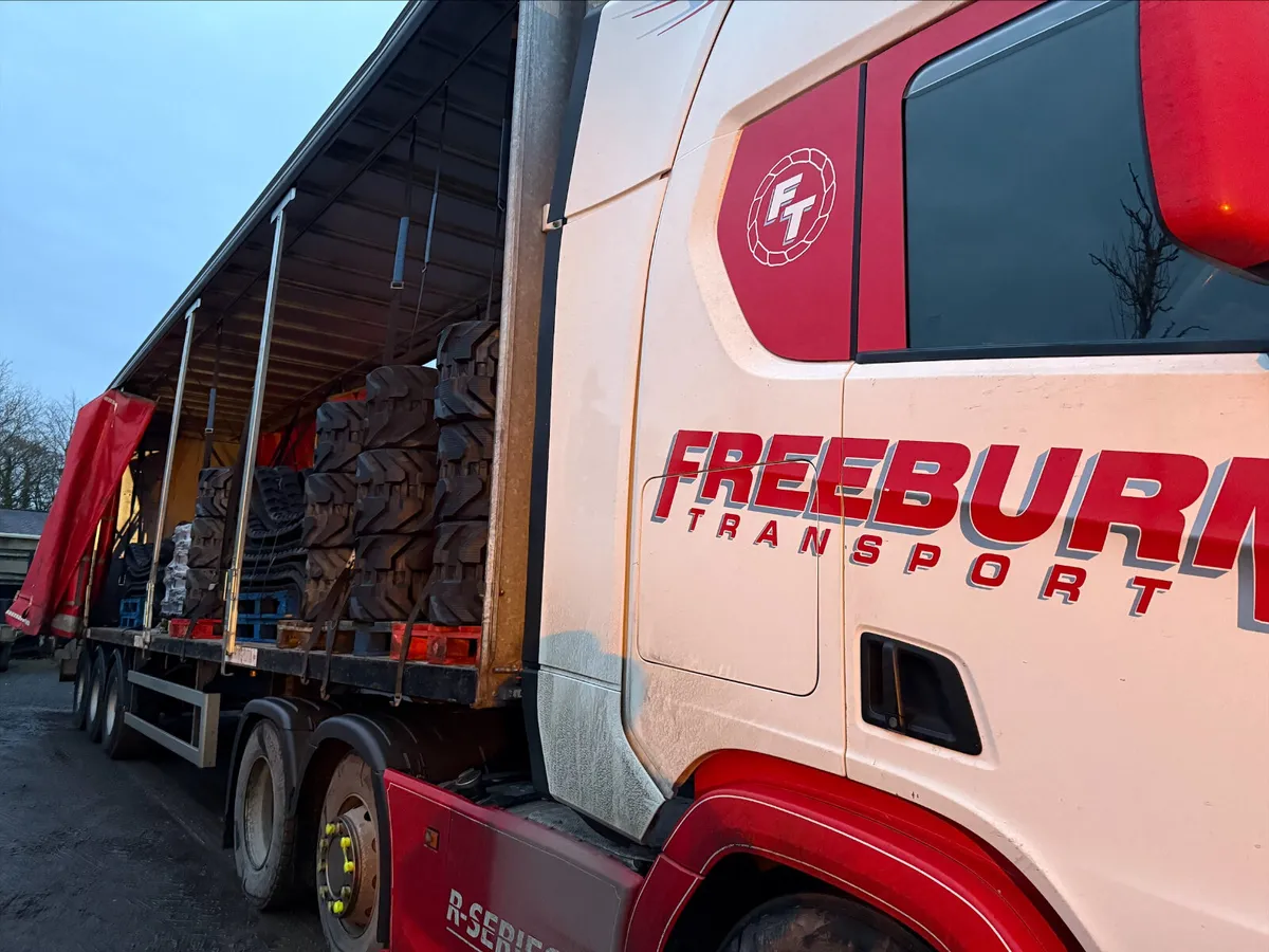 On & Gone @ Undercarriage Ireland - Image 1