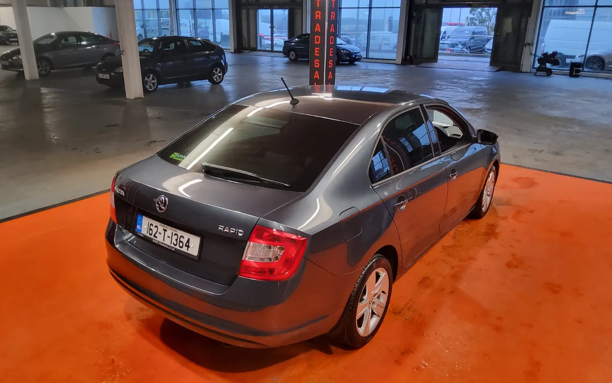 Skoda Rapid 2016 - Image 3
