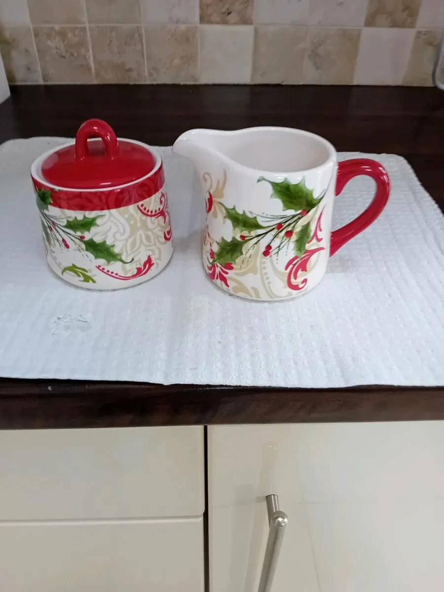 CHRISTMAS DELPHI TEA  SET NEW BOXED - Image 4