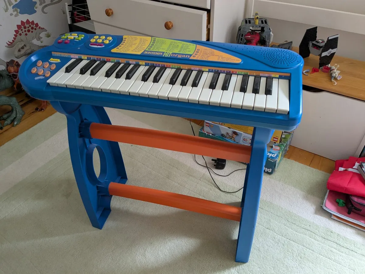 Bontempi Organ/Keyboard - Image 1