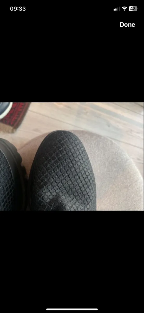 Ladies boots - Image 1