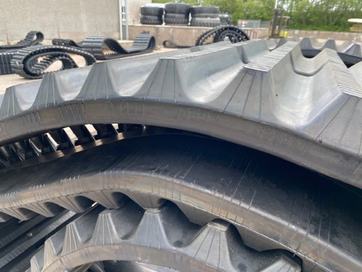 Crawler Dumper Tracks @ Undercarriage Ireland - Image 4