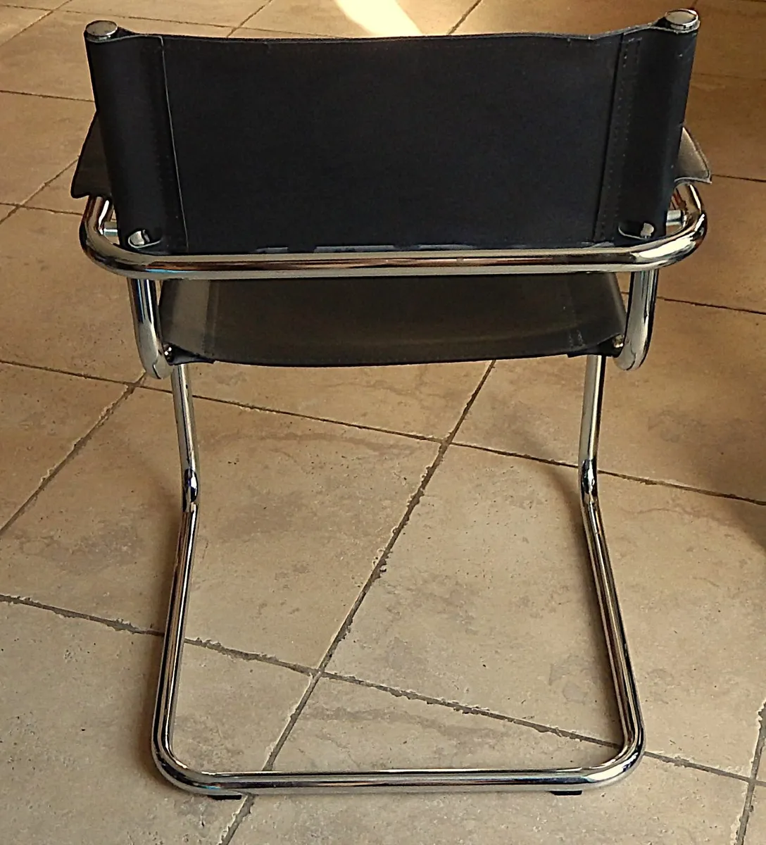 Vintage Black Leather and Chrome Metal Chair - Image 4