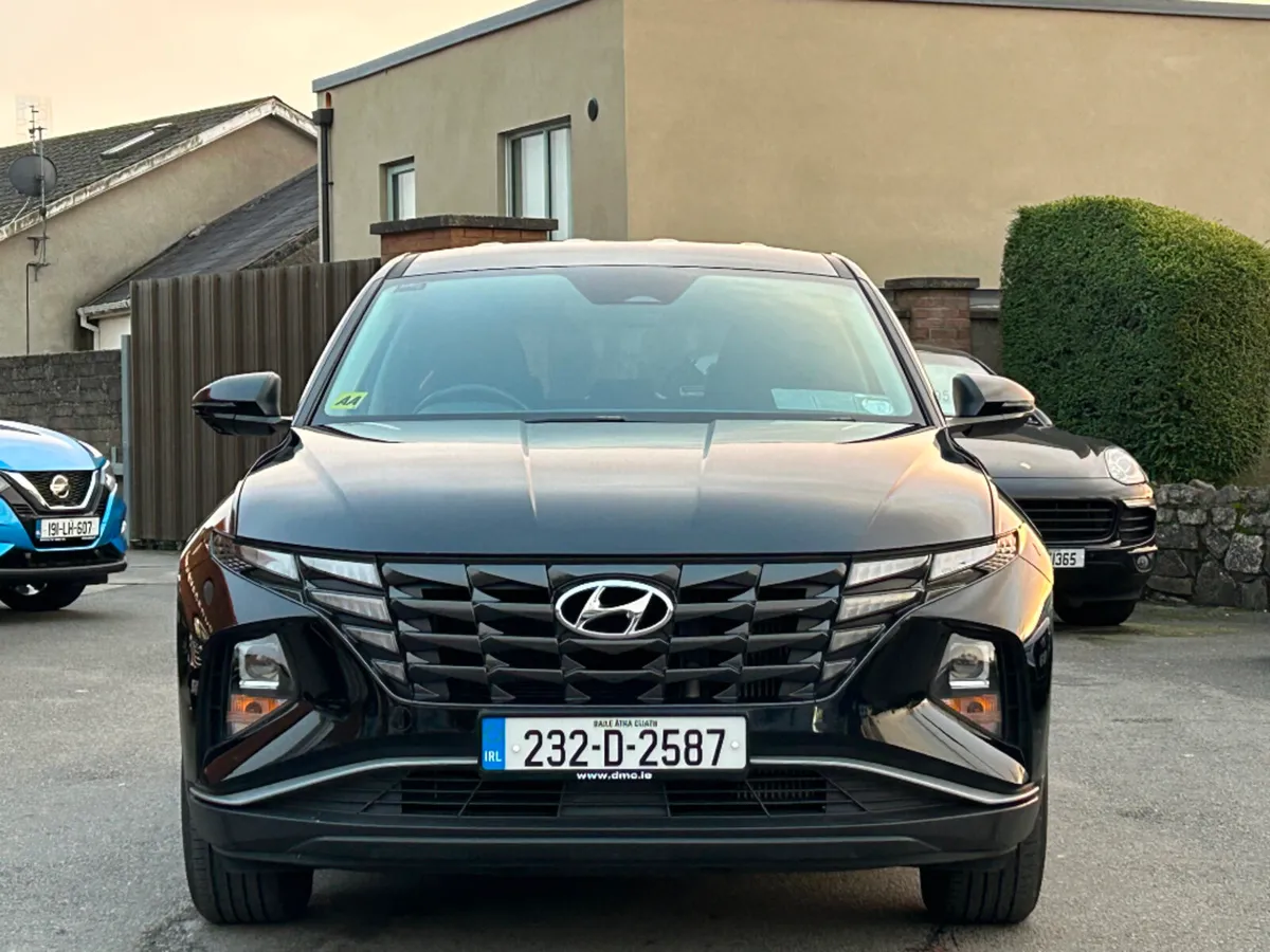 Hyundai Tucson 1.6D COMFORT PLUS *IRISH CAR* - Image 2