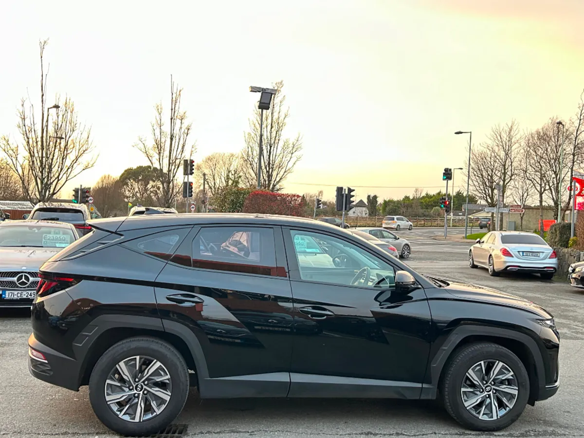 Hyundai Tucson 1.6D COMFORT PLUS *IRISH CAR* - Image 4