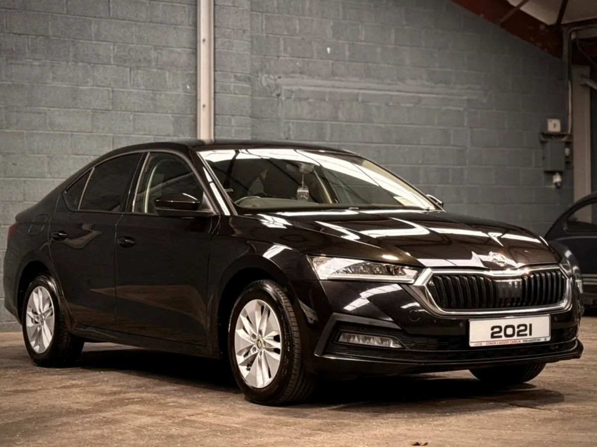 Skoda Octavia SE TECHNOLOGY TDI // 12 MONTH WARRAN - Image 3