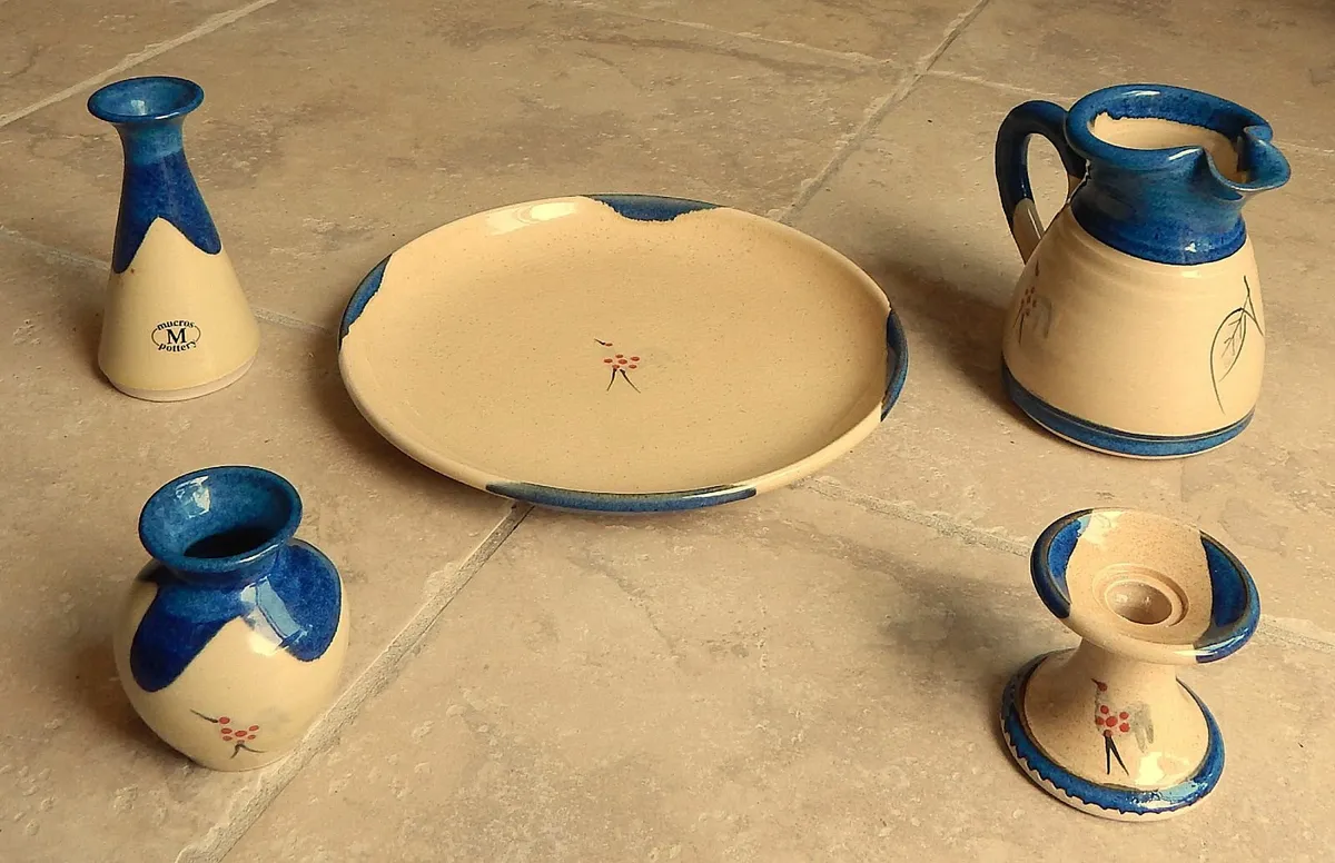 Selection of 5 Mucros Pottery Pieces - Image 2