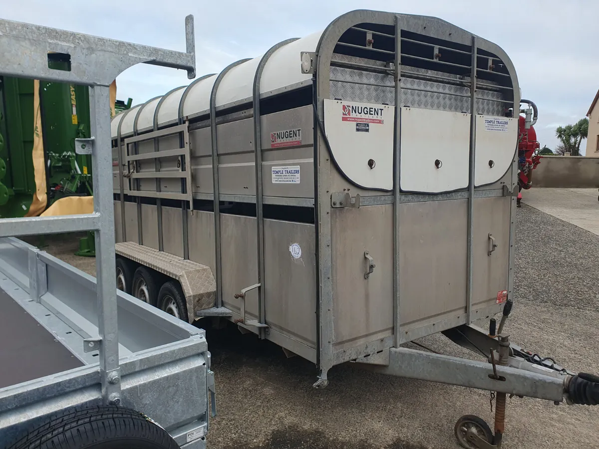 2017 Nugent 14' Livestock Trailer (Trade Trailer) - Image 2
