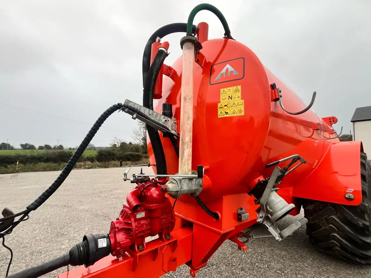 Abbey 2000 Tank - Image 4