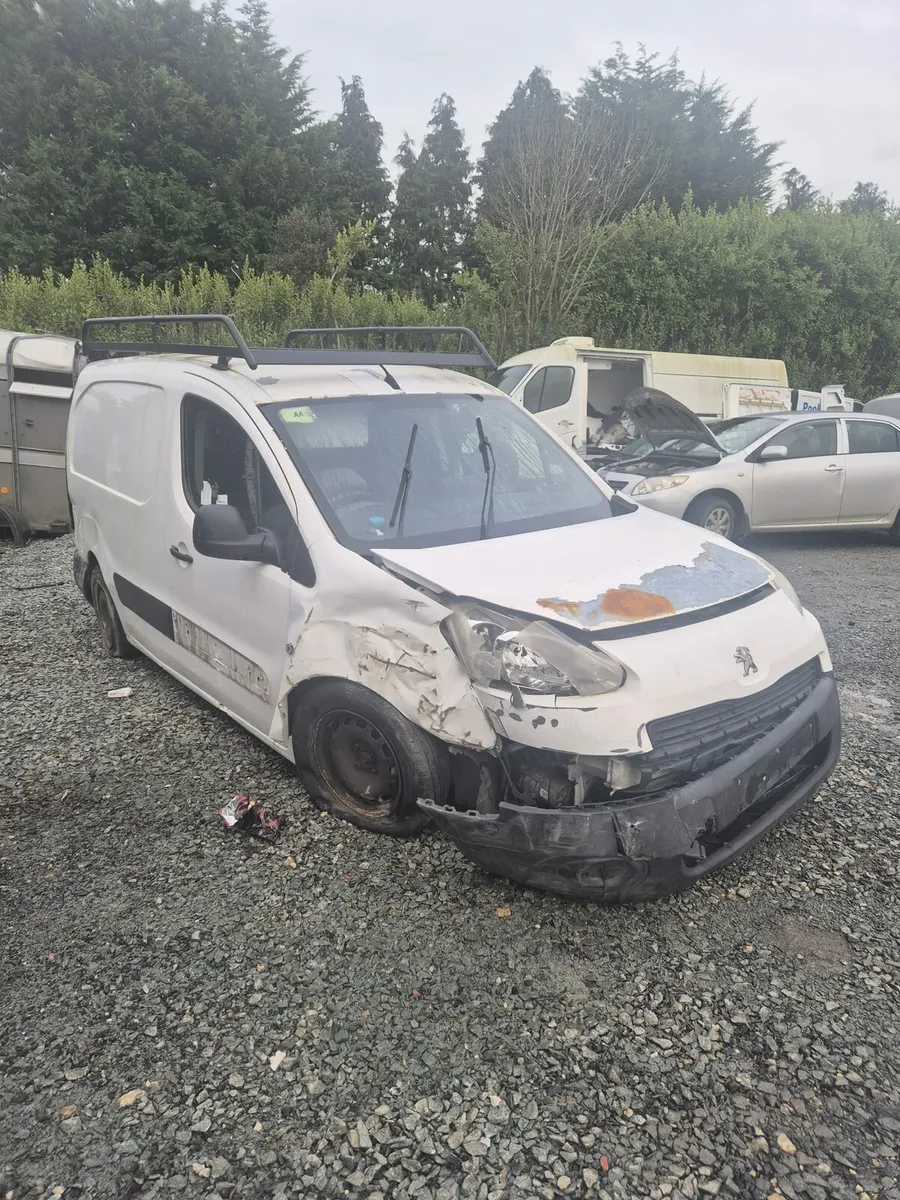 Peugeot Partner - Breaking only - Image 3