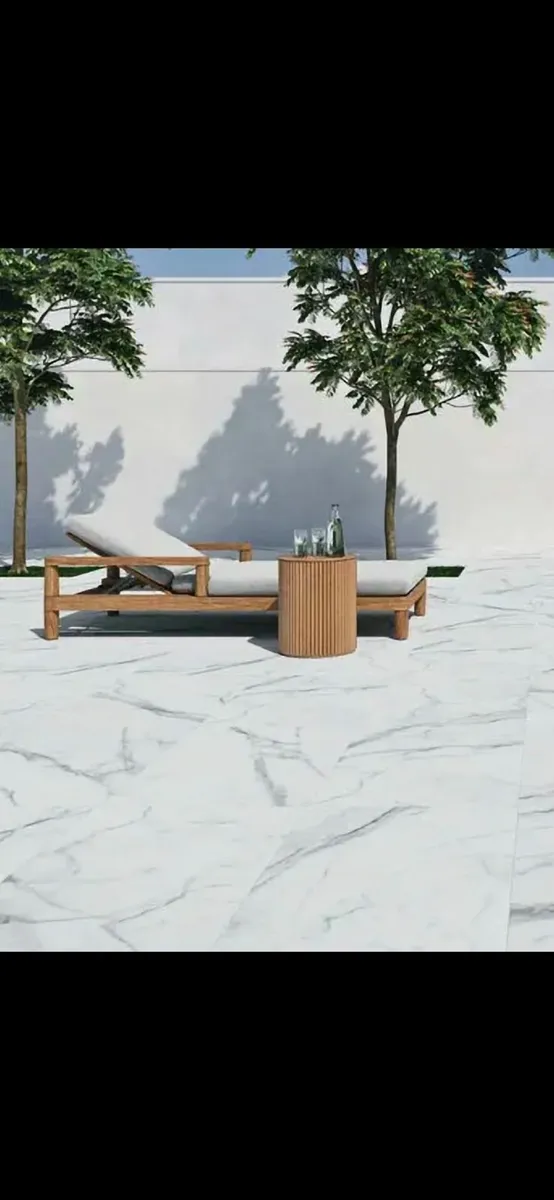 OUTDOOR TILES/PAVING - Image 3