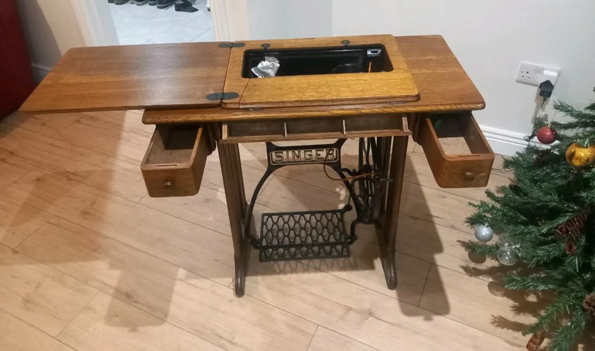 Sewing machine - Image 3