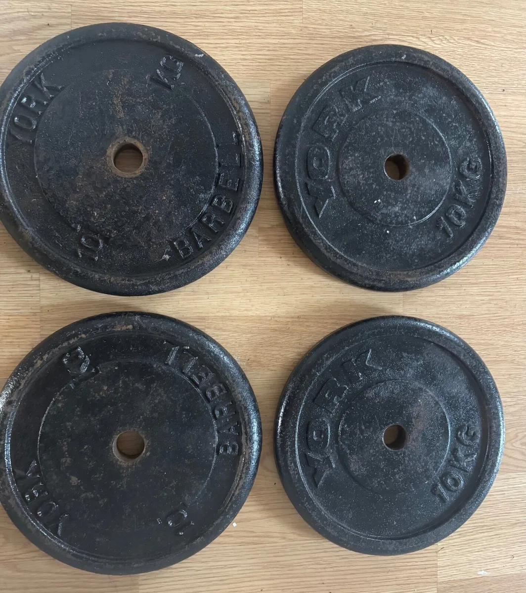 Weight-lifting plates