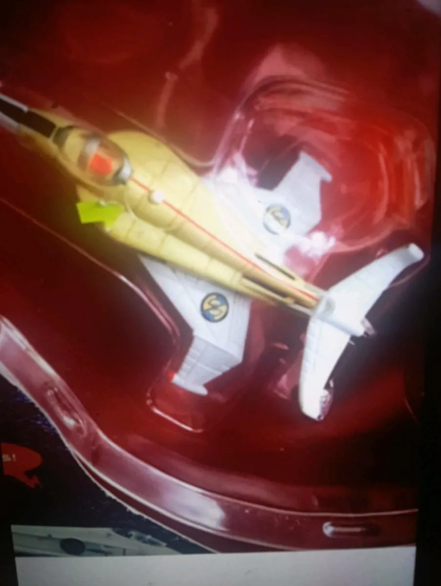 CAPTAIN SCARLET  -SPECTRUM 3 VEHICLE SET. - Image 3