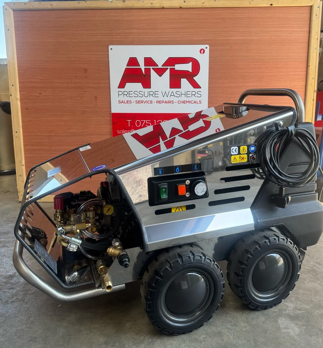 POWERWASHERS hot amd cold and engine - Image 1