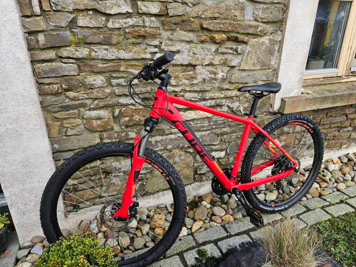 Mountain bike CUBE - Image 1