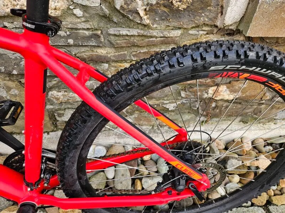 Mountain bike CUBE - Image 2