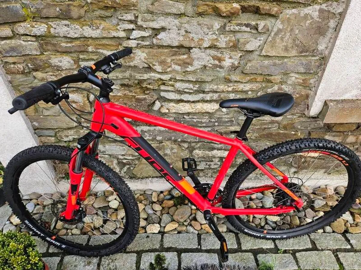 Mountain bike CUBE - Image 4