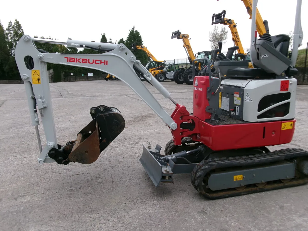 Takeuchi TB210R  #14004965 - Image 2