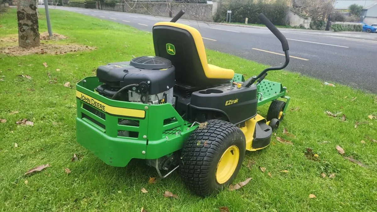 John Deere Z235E - Image 2