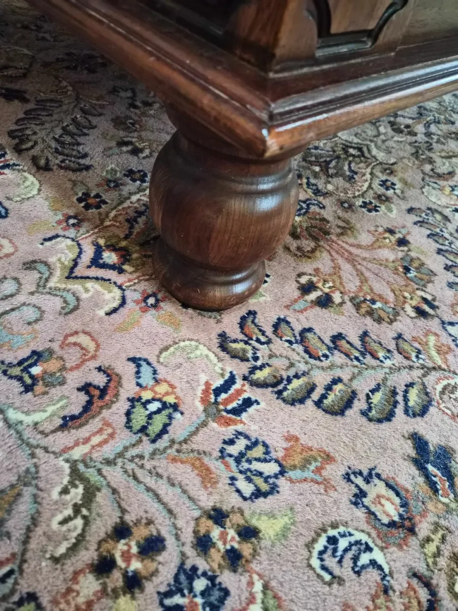 Coffee table - Image 1